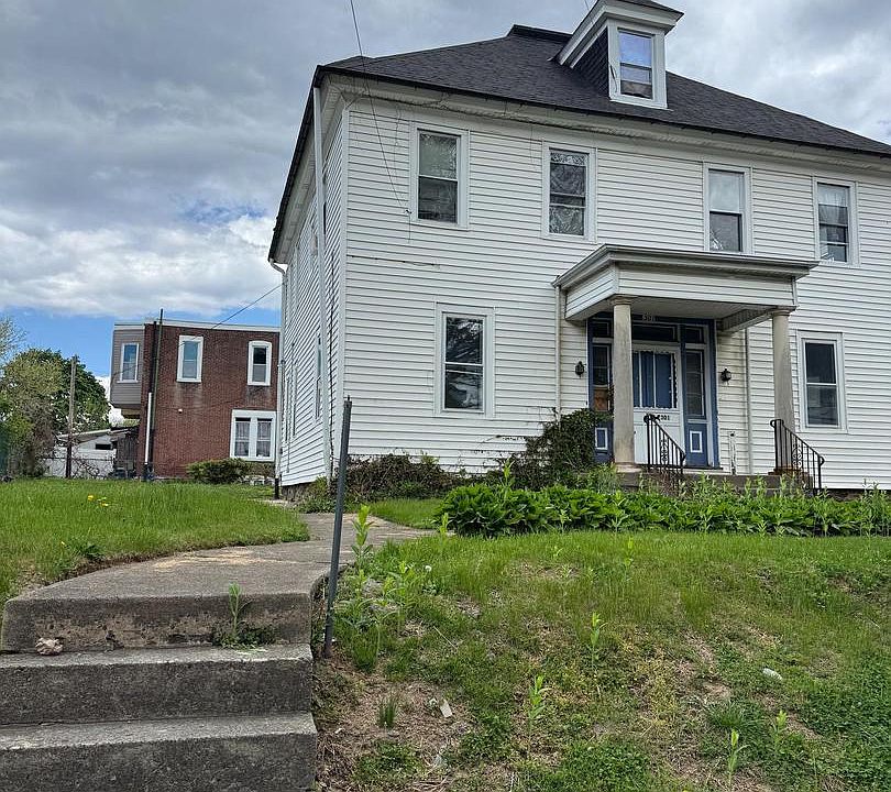 1st image of 301 W Olney Ave