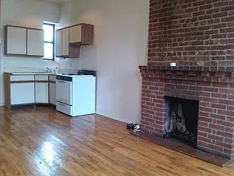 Rented by ZealEstate Group Inc