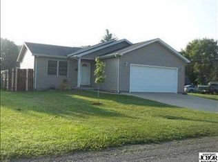 613 S Pine St, Seymour, IN 47274