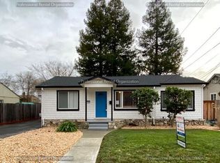 2745 Pine St, Napa, CA 94558