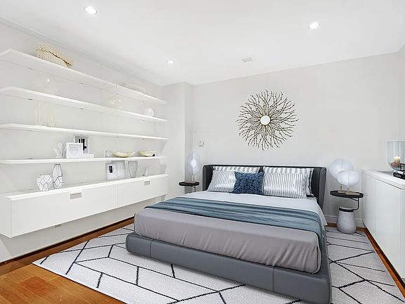 4th image of 55 Wall St APT 508