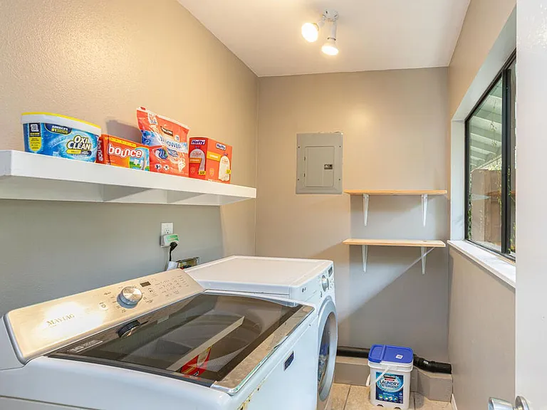 5806 Koali St — Photo 12