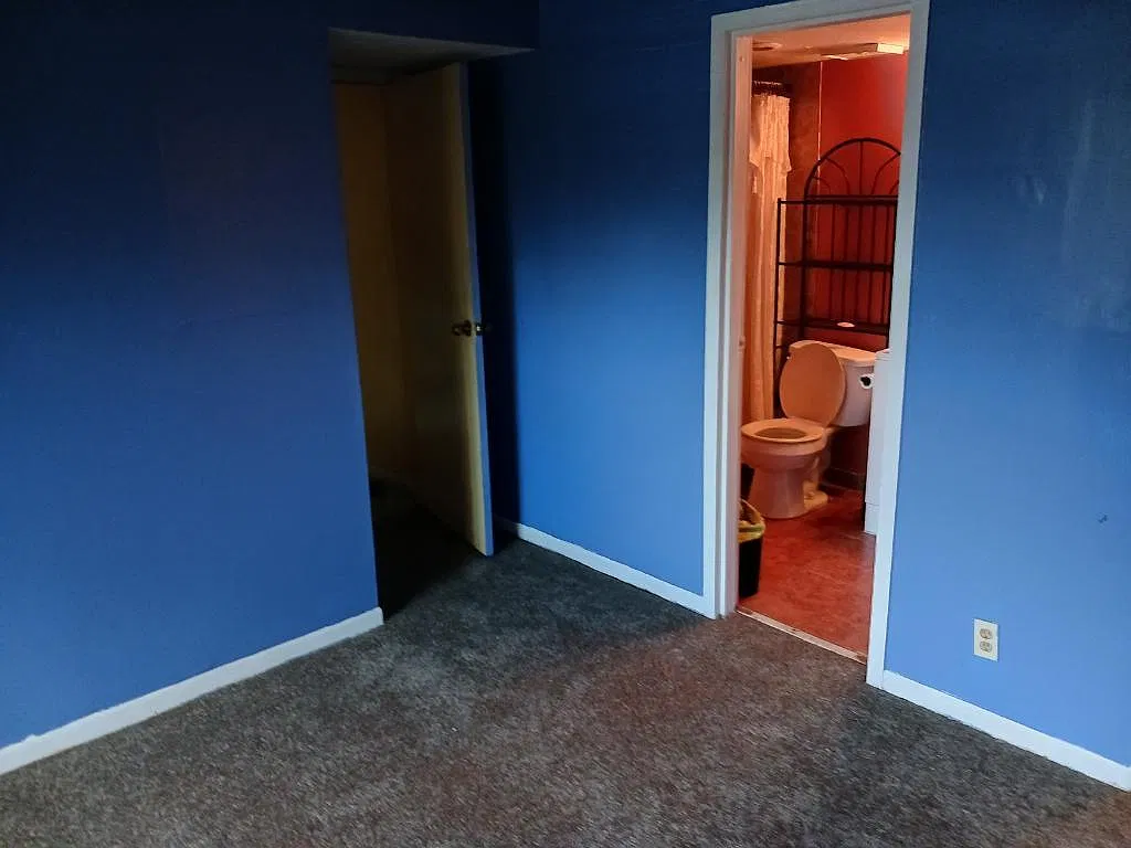 2 bed, 950 sqft, $1,850 — Photo 2