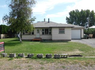 345 N Roanoke Ave, Hines, OR 97738