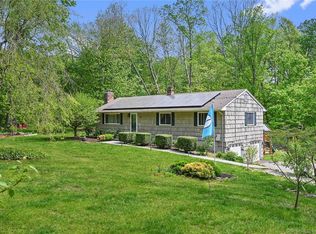 67 Mile Hill Rd S, Newtown, CT 06470