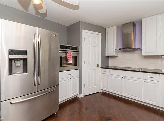 5th image of 6316 Hofstra Ct E