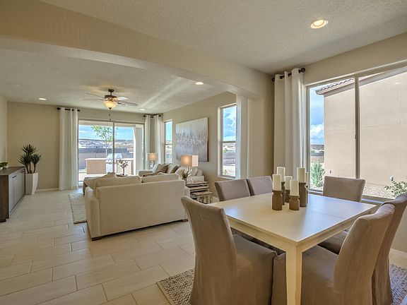 Cafe Overlooks Gathering Room