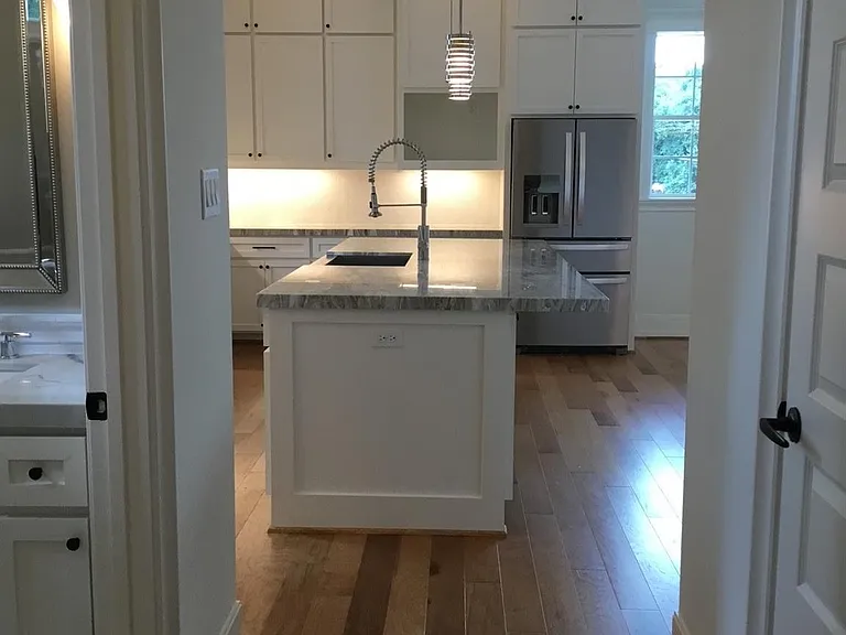1116 Bartlett St #B — Photo 4
