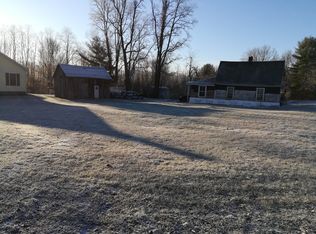 83 Eagle St, Ware, MA 01082