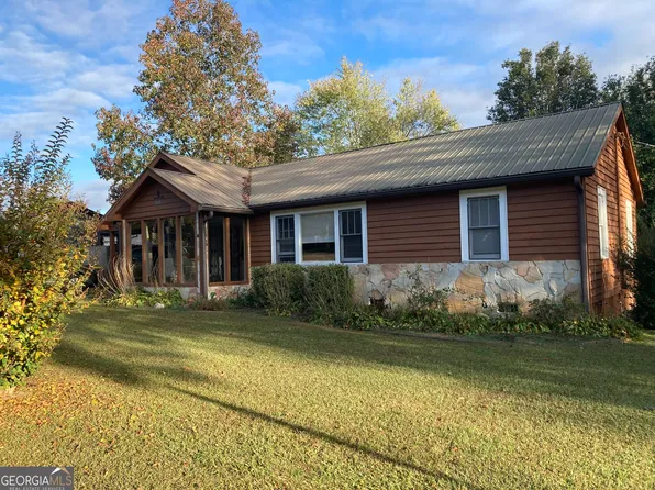 5815 Mitchell St, Flowery Branch, GA 30542