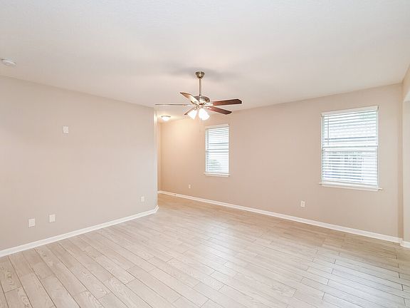 4th image of 1113 Coveyrise Ct