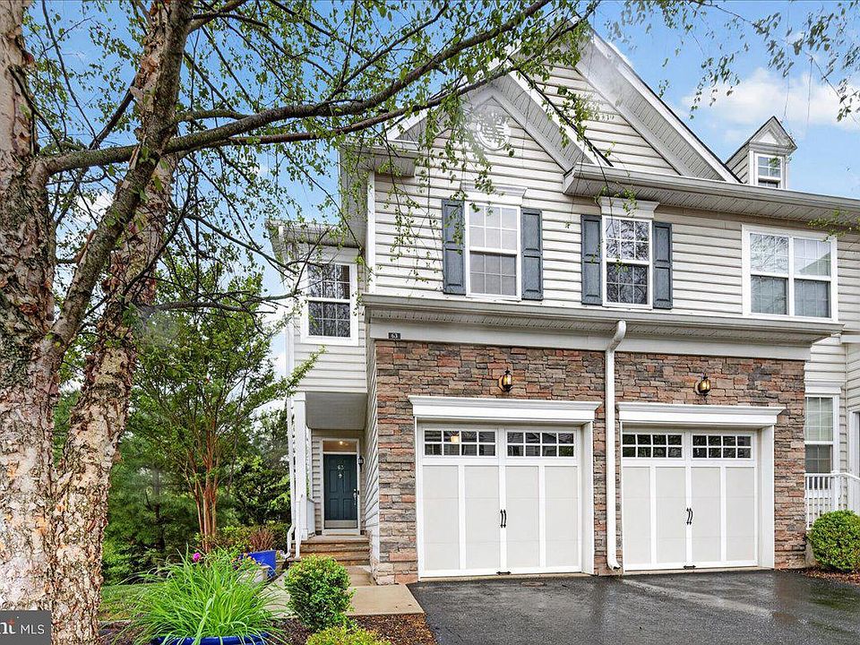 1st image of 63 Autumn Ln