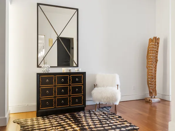 15 East 26th Street image 7 of 17