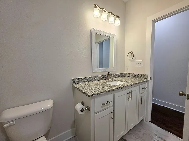 4570 Omaha Dr — Photo 34