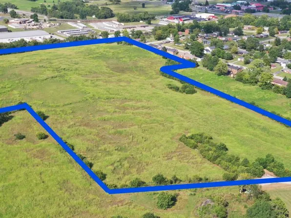 545 Bluegrass Dr, Harrodsburg, KY 40330