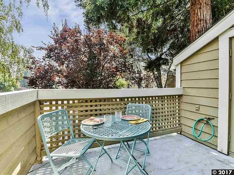 314 Eastridge Dr — Photo 14
