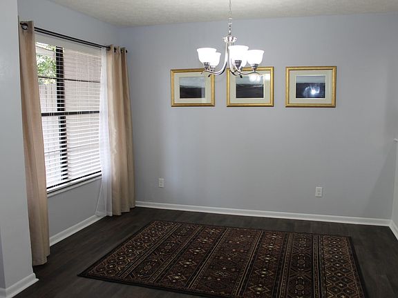 4th image of 4007 Bainwood Ct