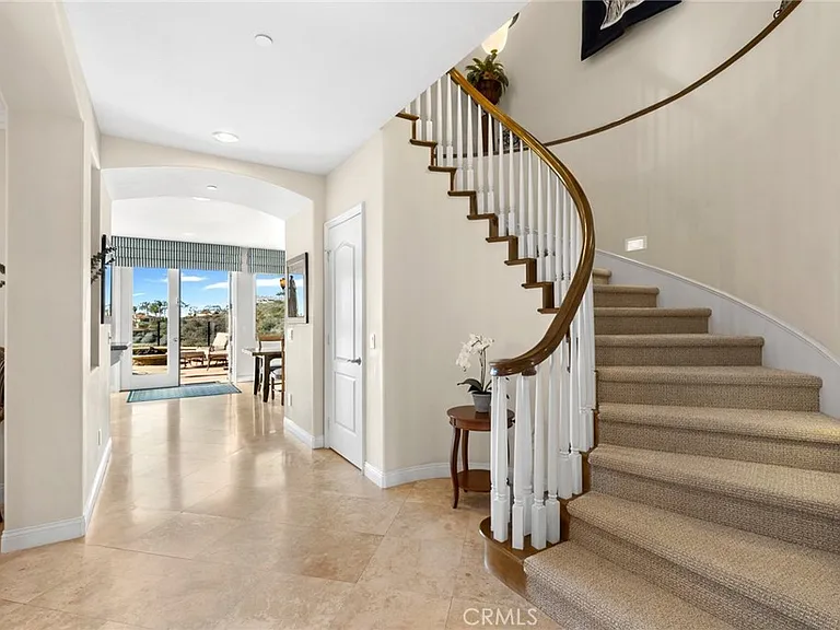15 Vista Cielo — Photo 19