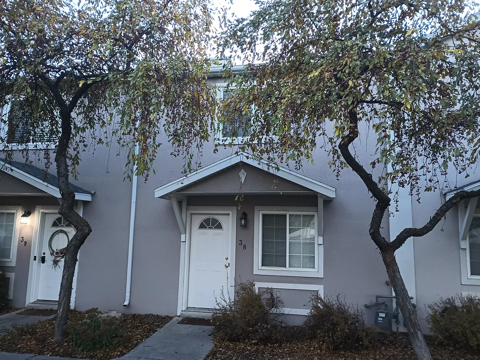 2 bed, 1.5 bath, 1224 sqft, $1,250 — Photo 1