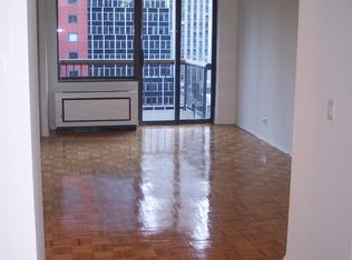 246 E 44th St, New York, NY 10017