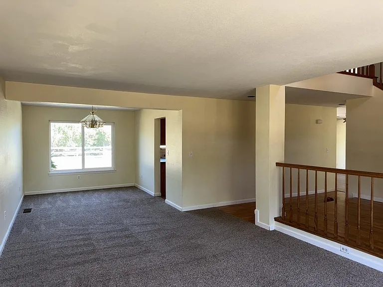 17800 Henry Rd — Photo 4