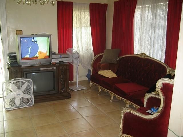 2nd image of 4602 Ellenwood Dr