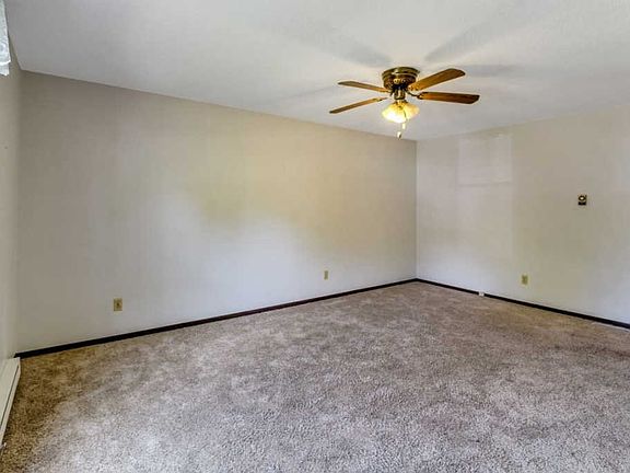 4th image of 4414 W Rockwell Dr