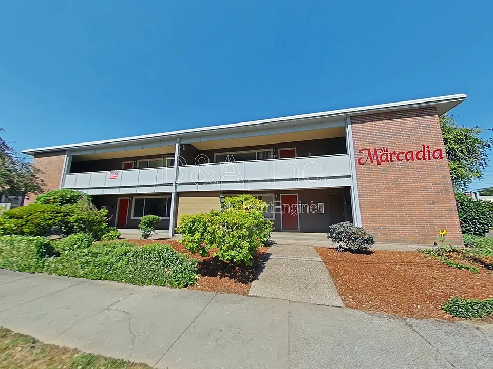 1110 NW Fillmore Ave