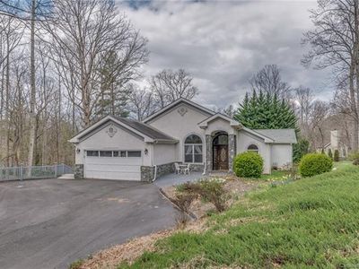455 Heather Marie Dr, Hendersonville, NC, 28792