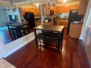 2311 Walton Blvd, Rochester, MI