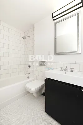 Rented by Bold New York | media 8