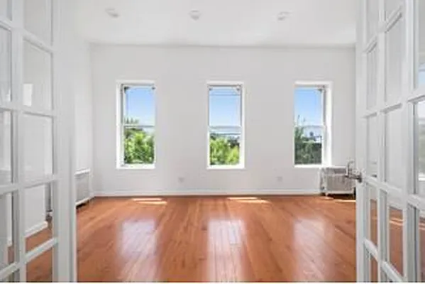 Rented by Nest Seekers International | media 7