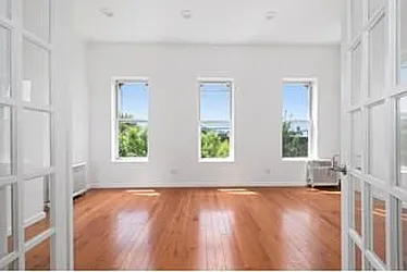 Rented by Nest Seekers International