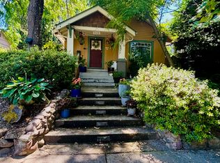 1006 SE Clatsop St, Portland, OR 97202
