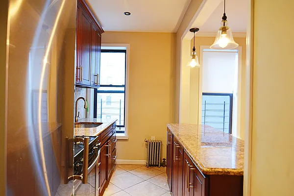 Rented by Hagstrom Management Inc | media 2