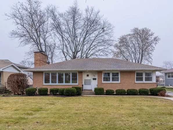 533 Flossmoor Ave, Waukegan, IL 60085