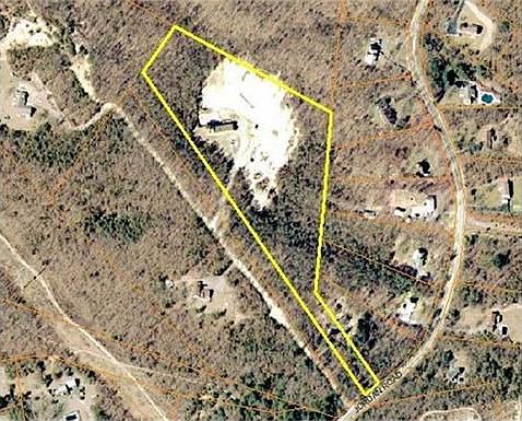 2nd image of 70 Jordan Rd