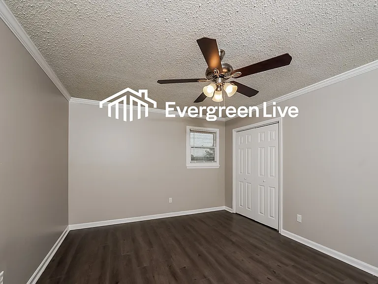 6443 Kimberly Loop — Photo 5