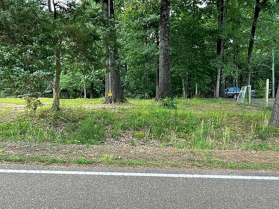 2nd image of 23 Sardis Lake Dr
