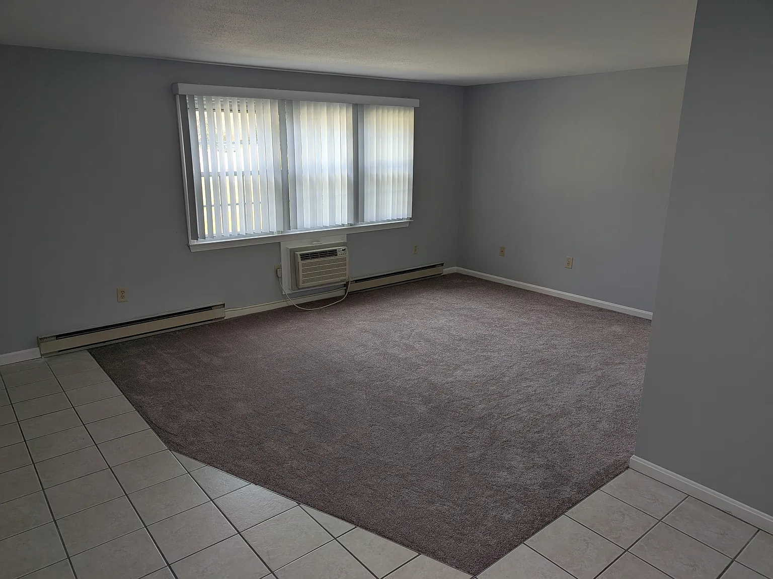 1 bed, 696 sqft, $1,600 — Photo 4