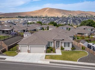 633 Belmont Blvd, West Richland, WA