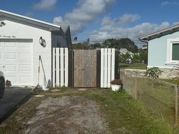 6571 Osborne Dr #1, Lake Worth, FL 33462