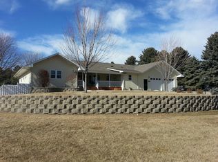 601 W 7th St, Miller, SD 57362