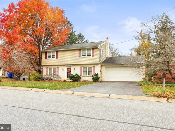 114 Lexington Rd, York, PA 17402