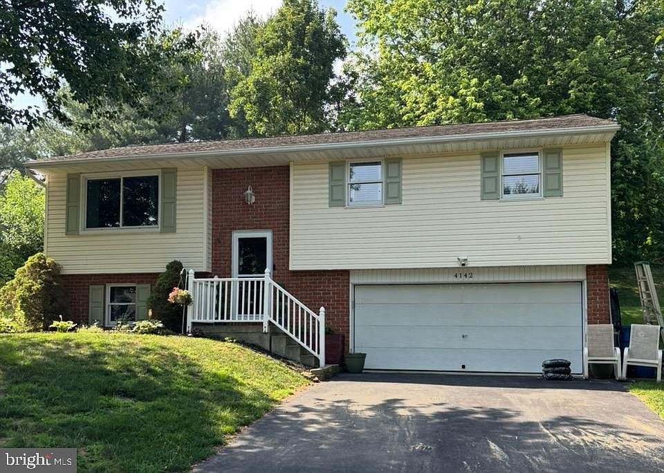 1st image of 4142 Magnolia Dr