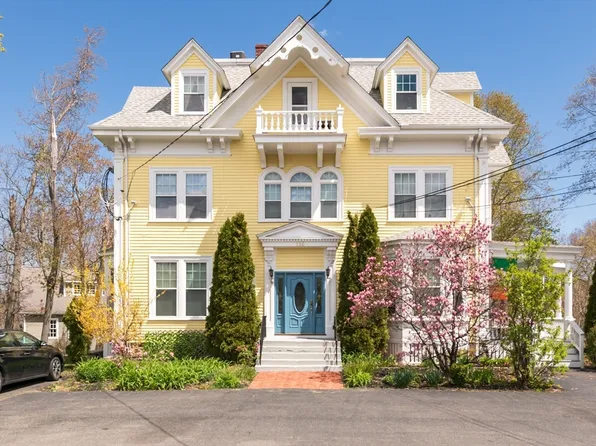156 First Parish Rd APT 6, Scituate, MA 02066