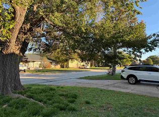 808 NW 36th St, Lawton, OK 73505