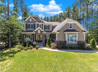 104 Heron Cove Dr, Mount Holly, NC 28120