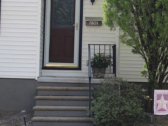 4th image of 232 Northmont Ave