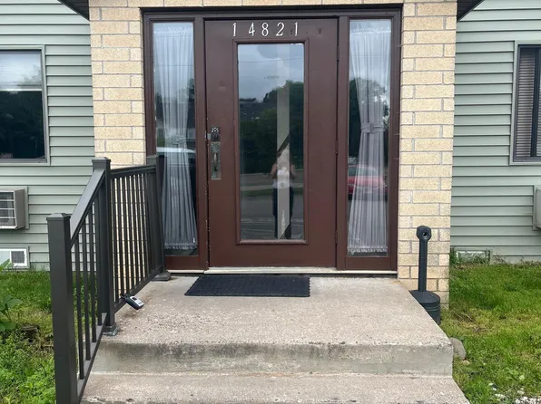 14821 58th St N APT B2, Stillwater, MN 55082